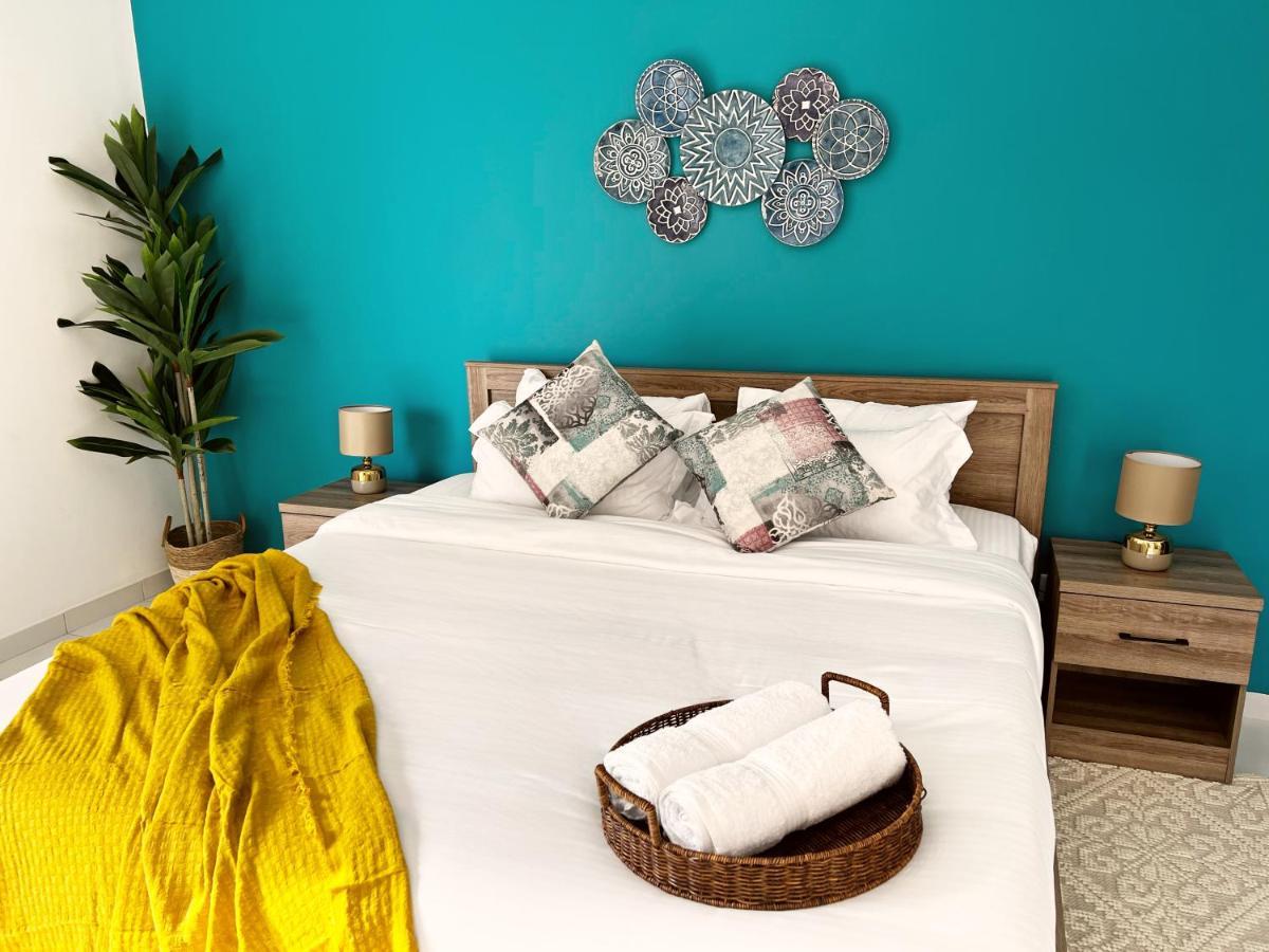 Newly Renovated Marina & Sea View Family Condo Dubaj Kültér fotó