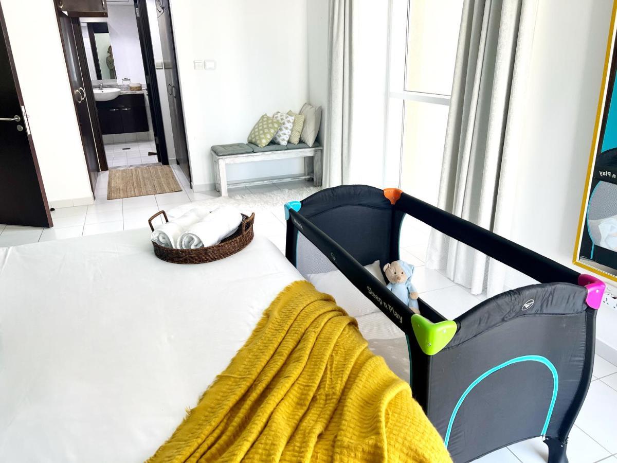 Newly Renovated Marina & Sea View Family Condo Dubaj Kültér fotó